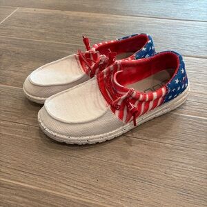 Hey Dude Wendy Sox Tri Patriotic Americana Shoes Women Size 8 Red White Blue